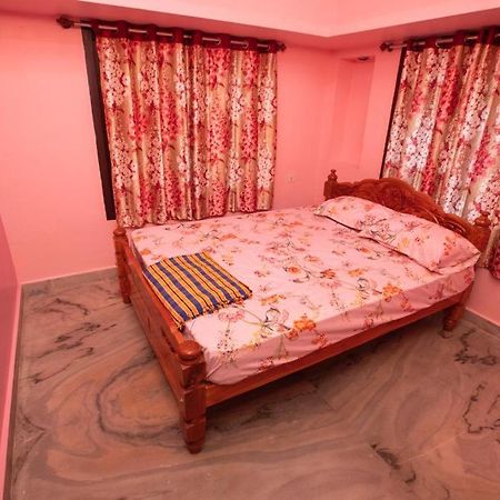 קניאקומרי Phoenix Holiday Home מראה חיצוני תמונה
